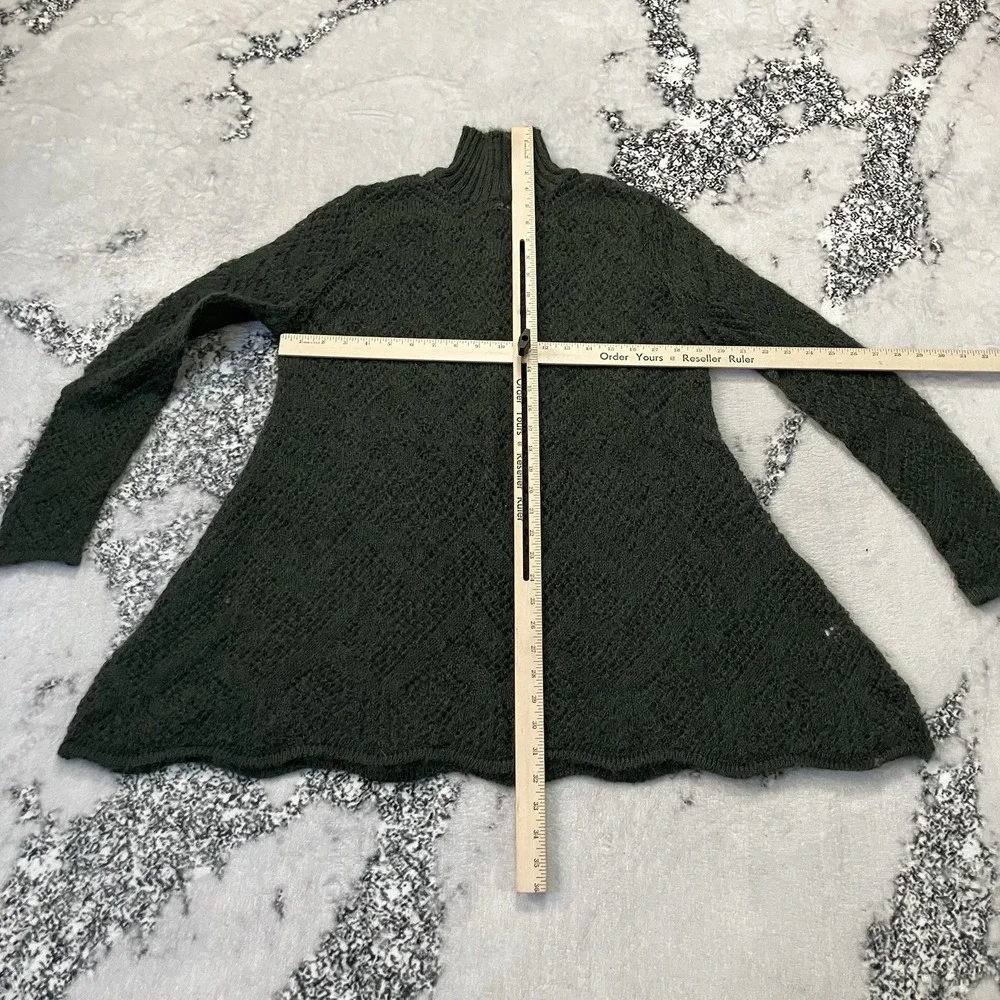 Vtg Express Tricot Sweater Womens Size Medium Olive Green Mohair Blend Open Knit